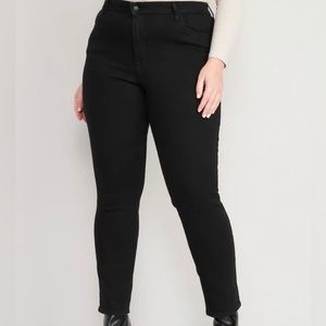 OLD NAVY BLACK HIGH RISE STRAIGHT LEG JEANS - SIZE 20